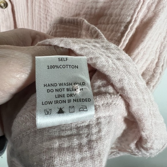 Altar'd State Women's Pink Gauzy Cotton Long Sleeve Button-Down Shirt Size Large - Picture 7 of 8